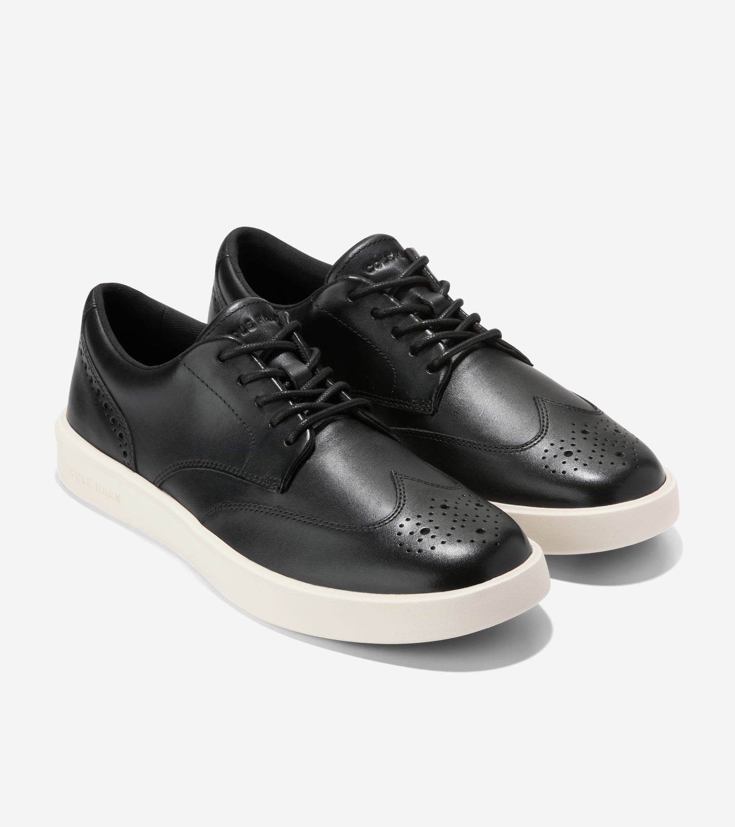 C39815:BLACK / IVORY