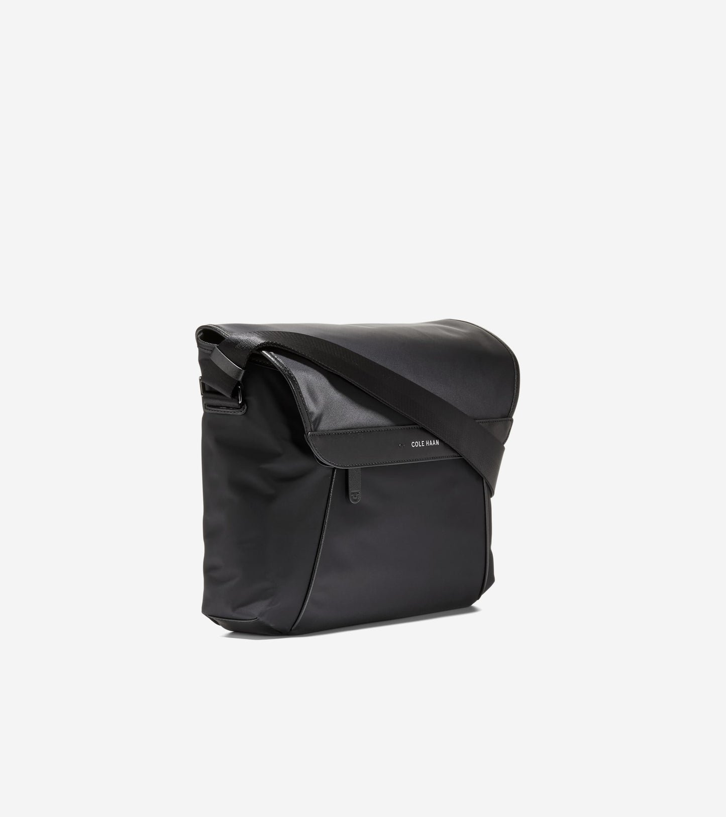 Men's Carson Flap Messenger-Black