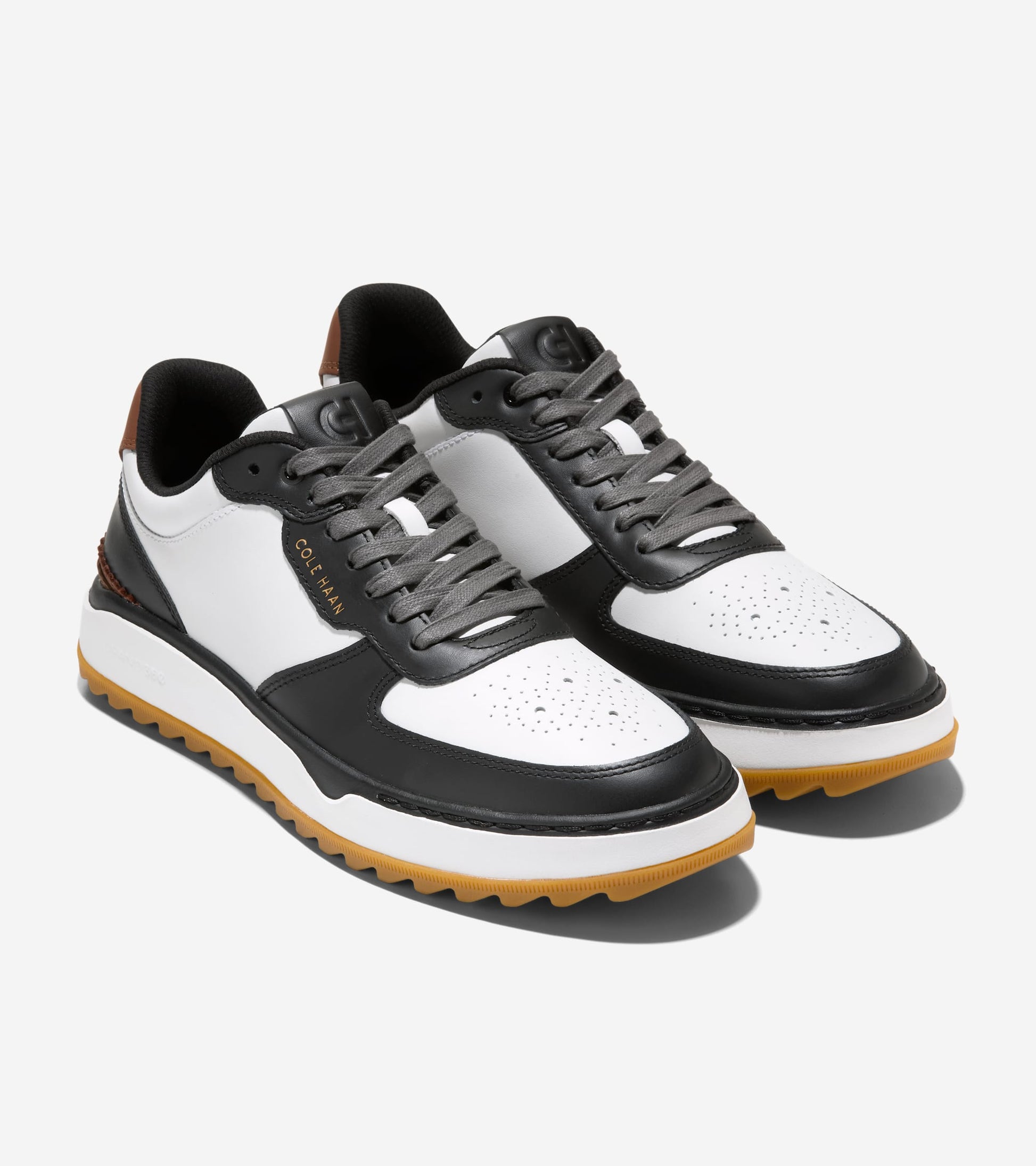 Men's GrandPrø Crossover Waterproof Golf Shoes-White-Black