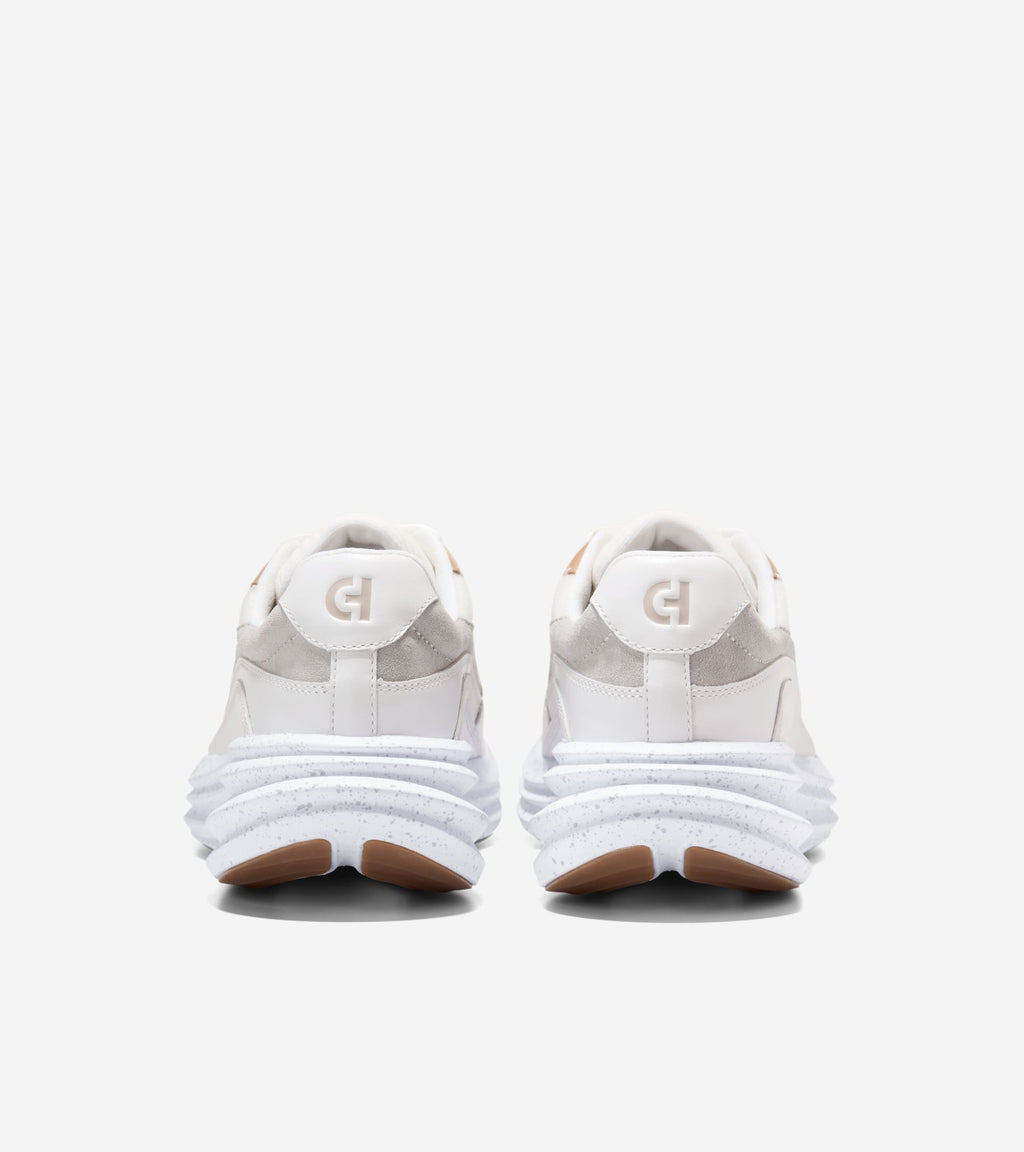 Men's ØriginalGrand Quadstar 2.0 Running Sneakers-White-Tuscan Sand