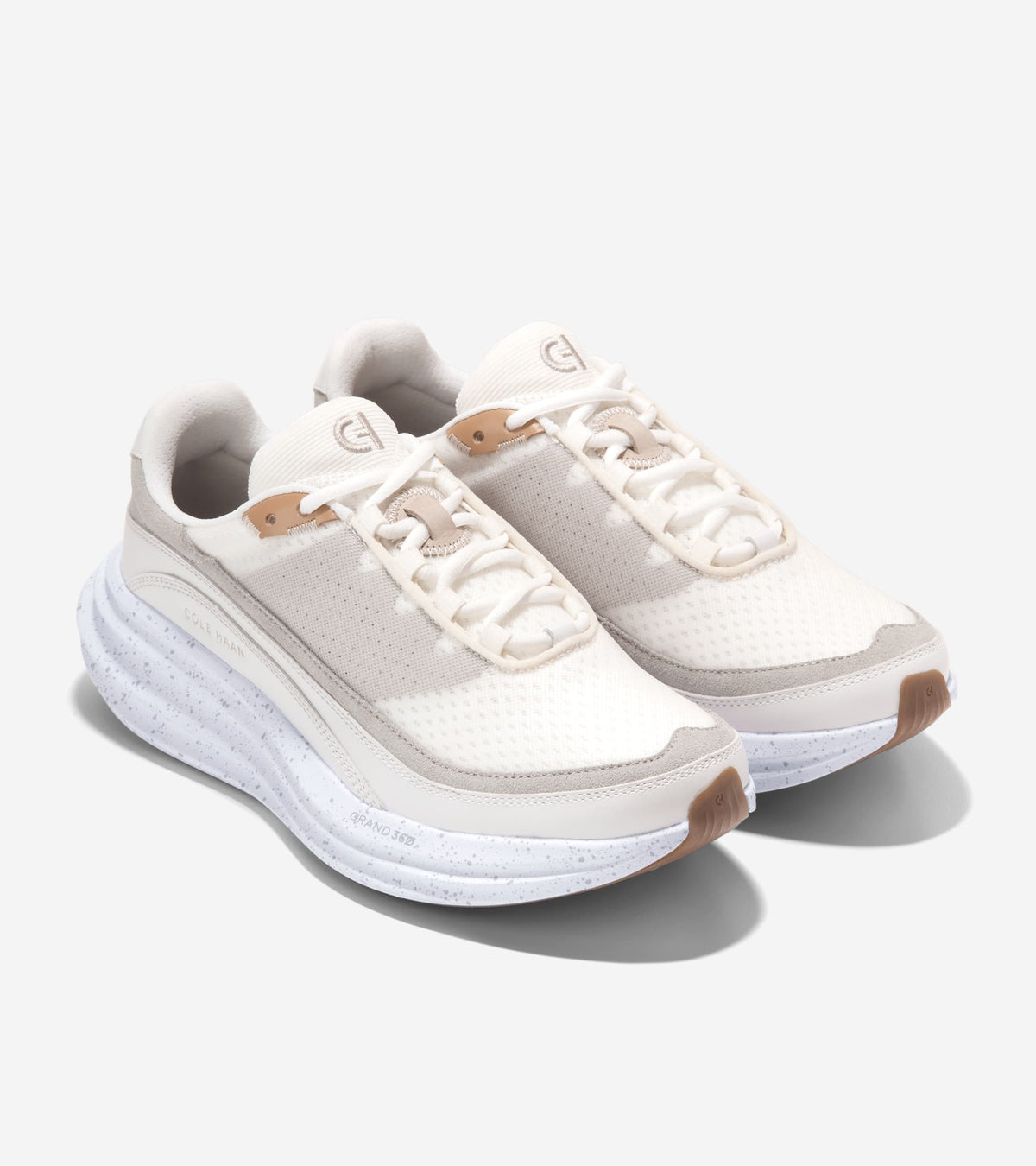 Men's ØriginalGrand Quadstar 2.0 Running Sneakers-White-Tuscan Sand
