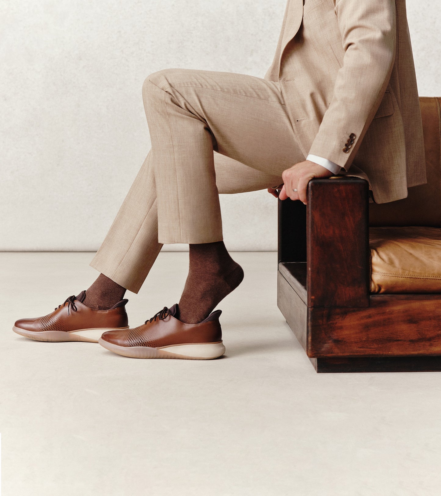 Men's 6.ZERØGRAND Laser Quick-On Oxfords-Woodbury-Dark Chocolate-Angora