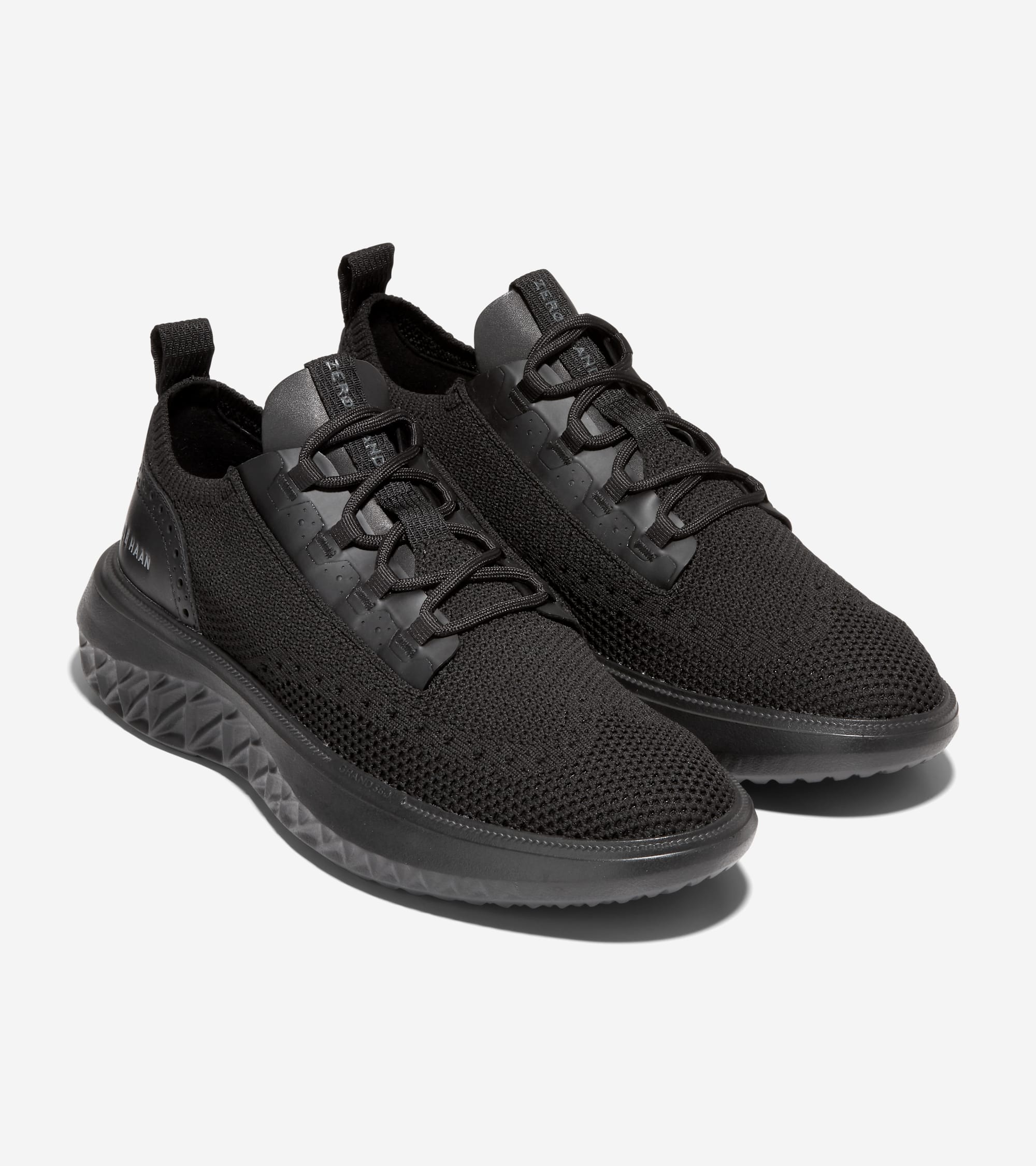 【未使用に近い】COLE HAAN 本革 BLACK9.5〈定価55,000円〉 未使用に近い】COLE HAAN 本革 BLACK9.5〈定価55，000円〉