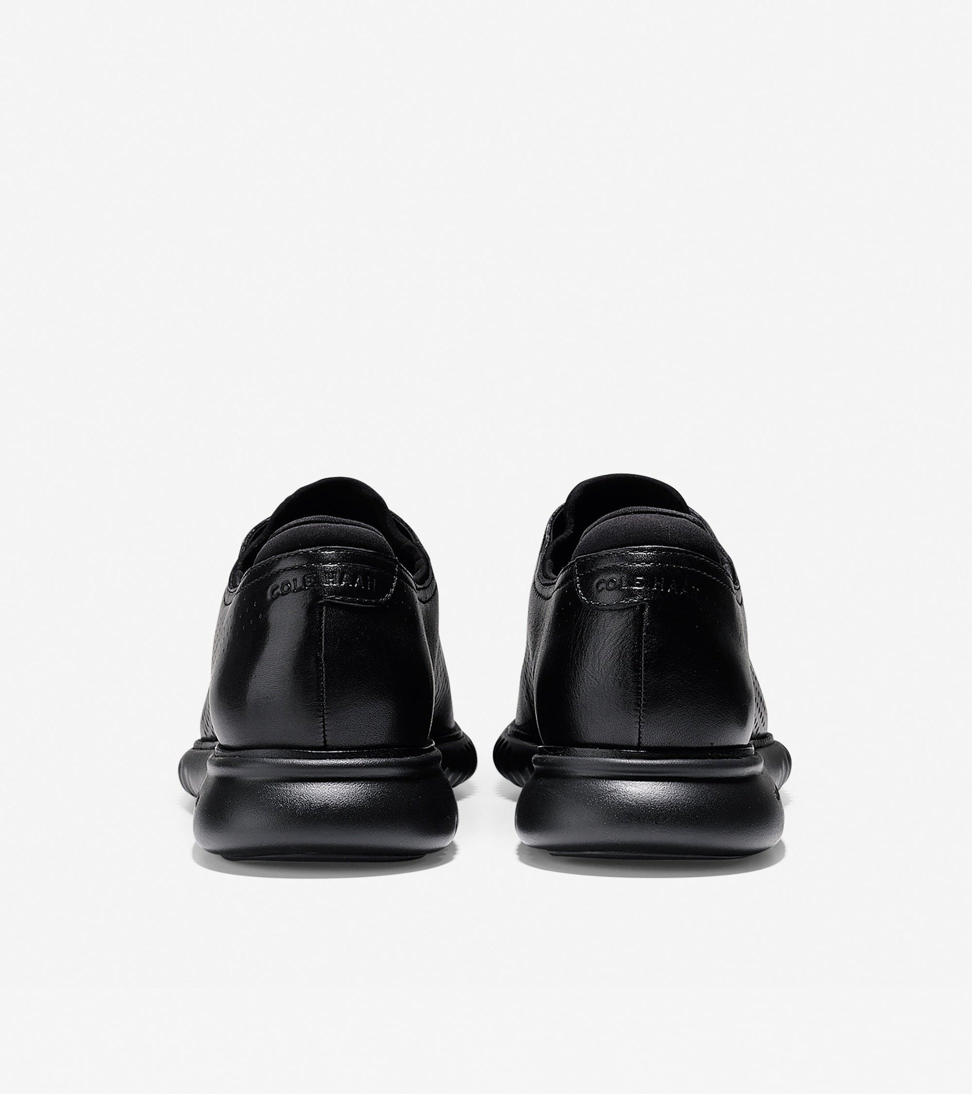 2.ZERØGRAND Lined Laser Wingtip Oxford