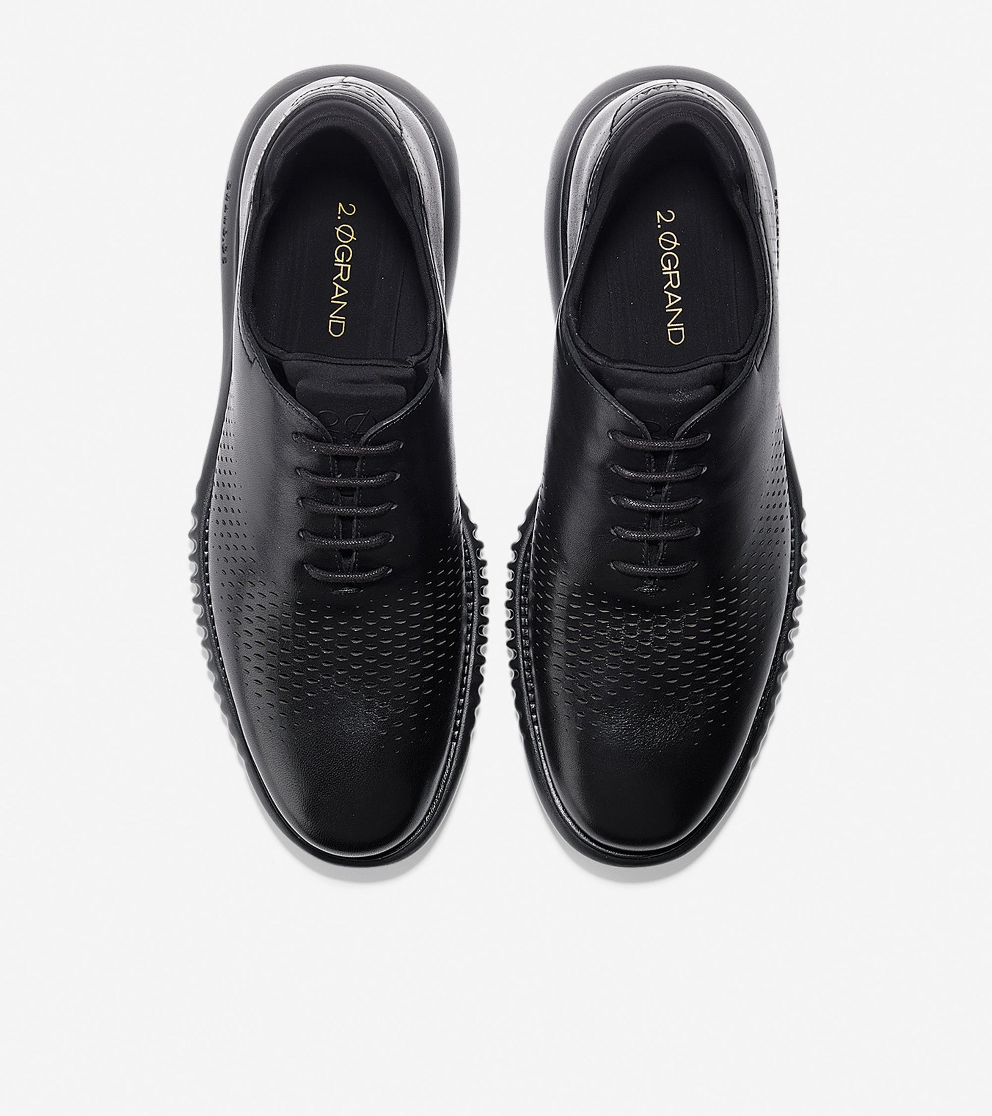 2.ZERØGRAND Lined Laser Wingtip Oxford