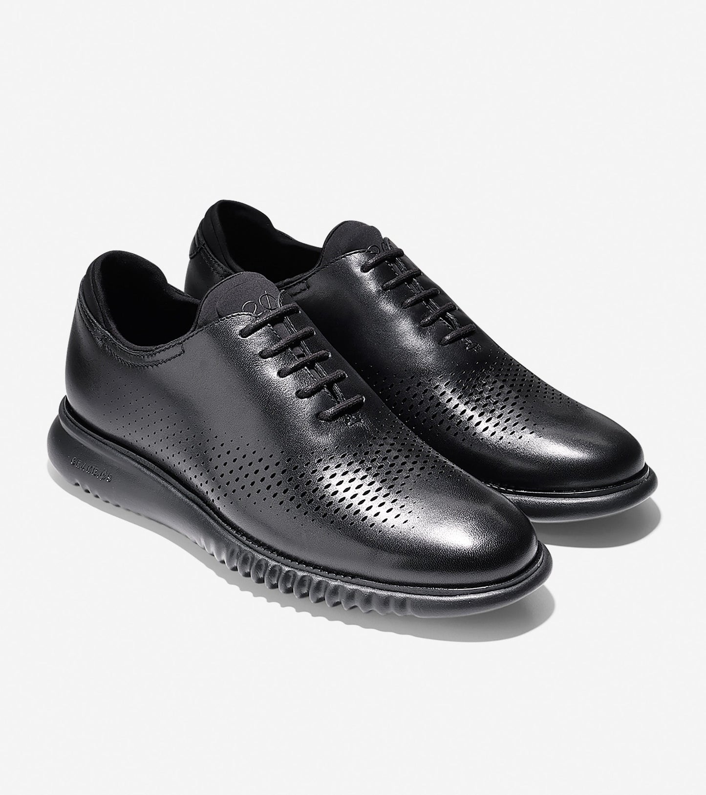 2.ZERØGRAND Lined Laser Wingtip Oxford