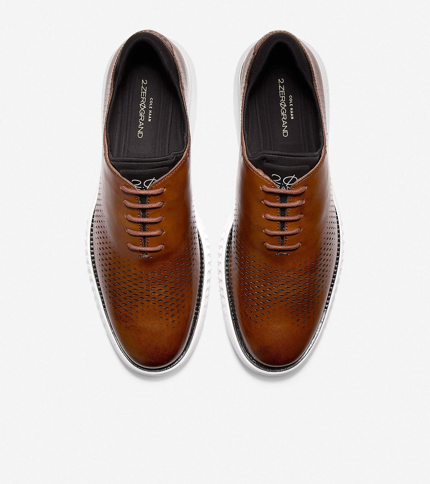 2.ZERØGRAND Lined Laser Wingtip Oxford